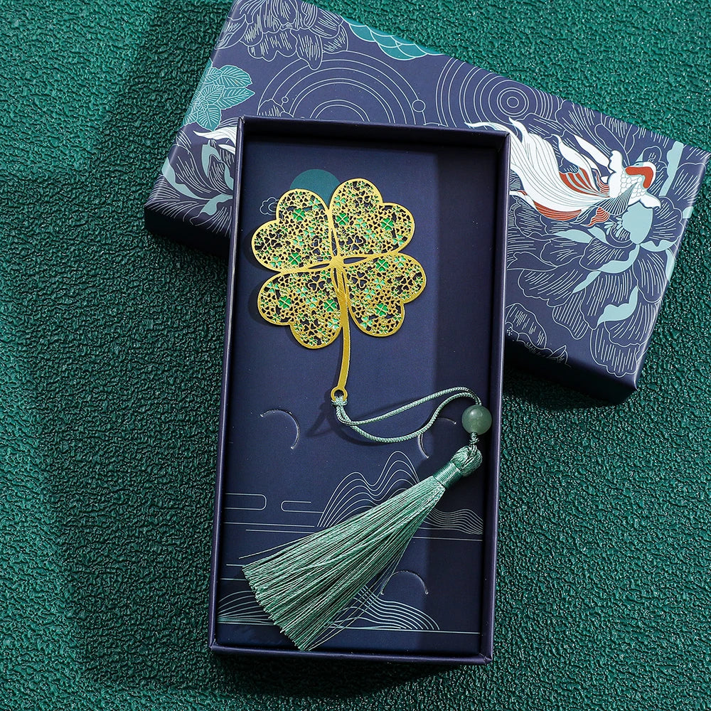 Luxury Nature-Inspired Brass Bookmarks – Delicate Designs with Tassels (Dragonfly, Clover, Koi, Flowers & More)