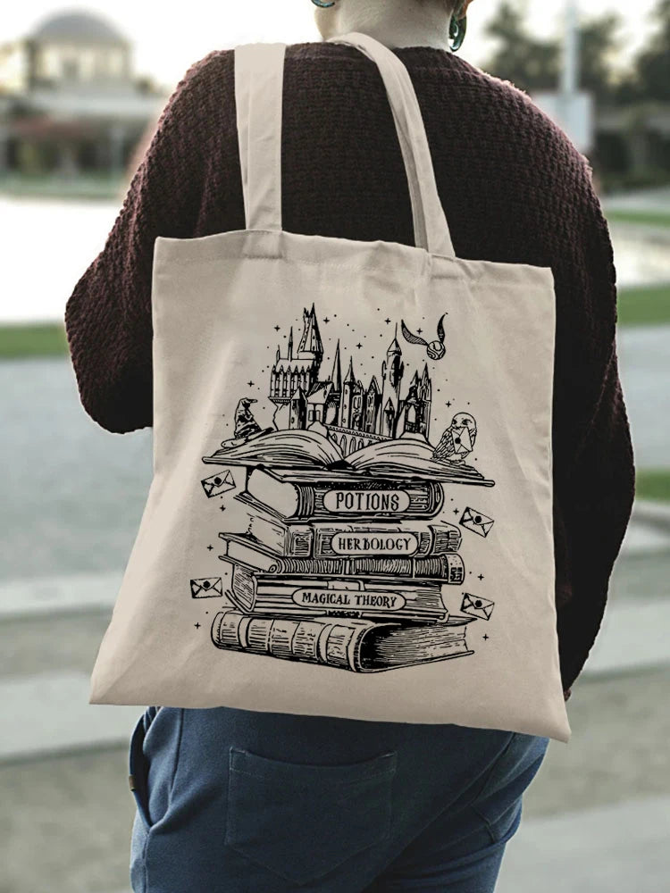 Magical Harry Potter Hogwarts Castle Tote Bag – A Charming Companion for Book Lovers and Potter Fans